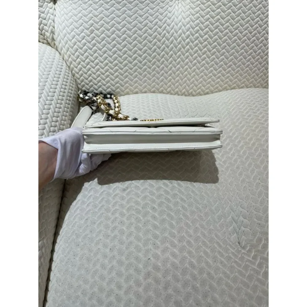 Chanel Women Pre-Loved Bag Very Good Condition